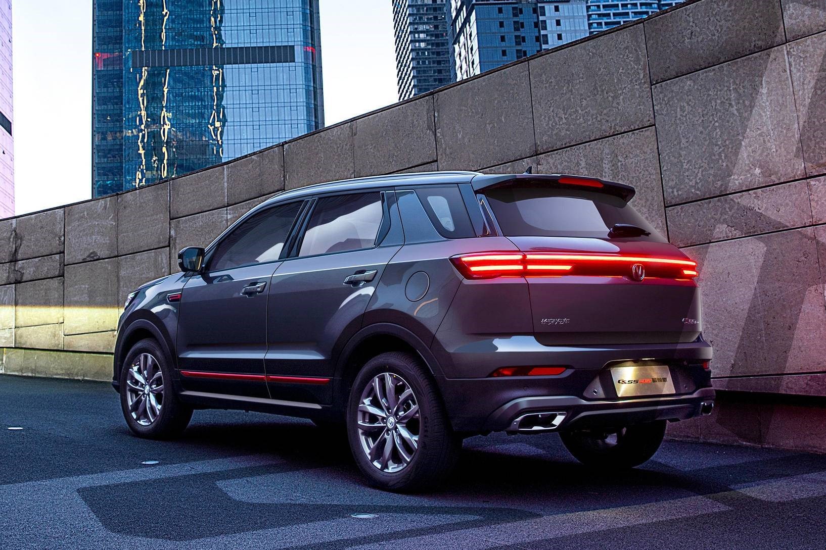 内外皆新长安cs55plus蓝鲸版正式首发