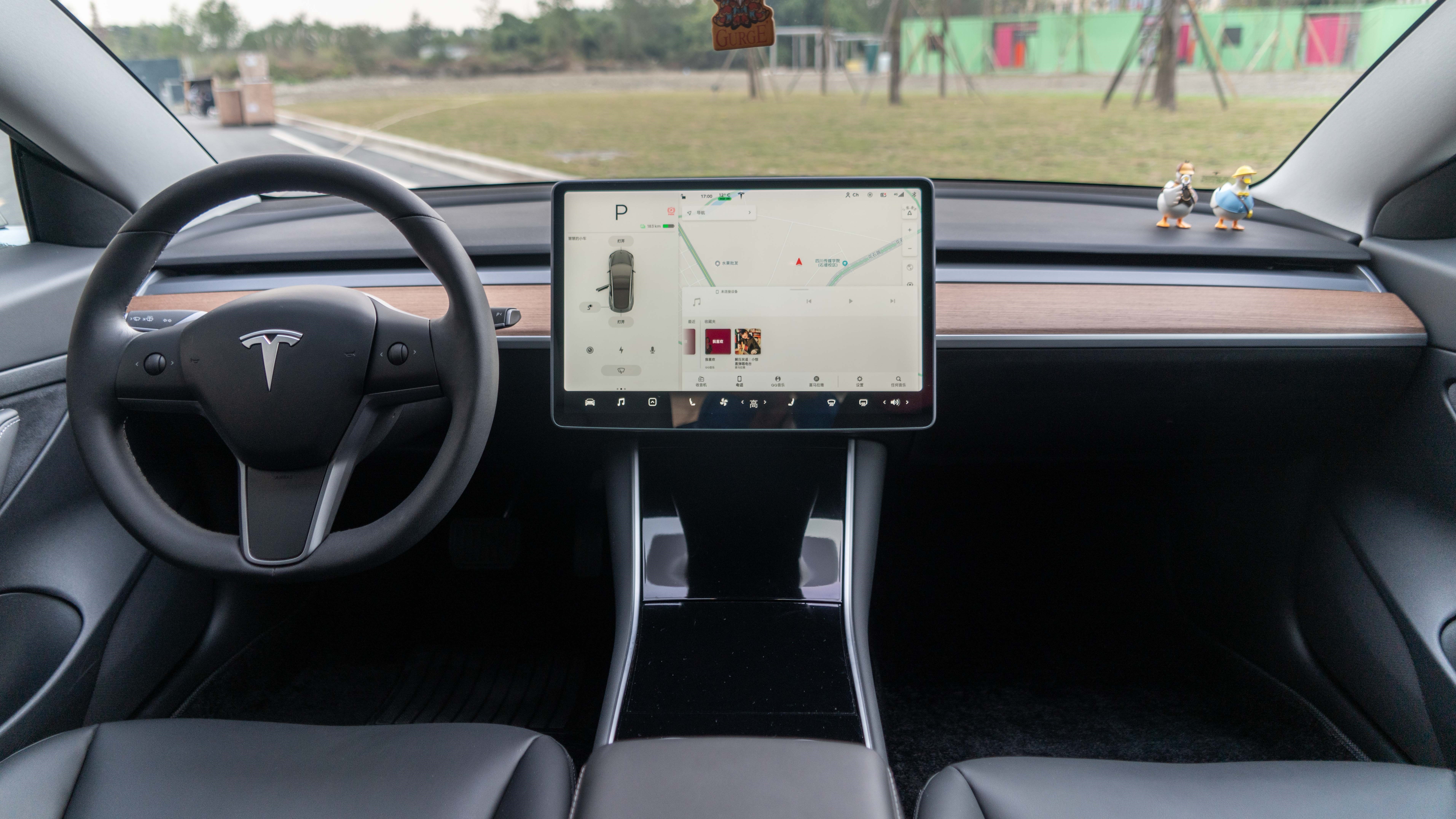 生活如诗静动皆宜静态体验特斯拉model3