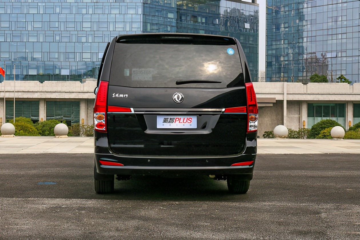 自带大床的mpv车型 试驾体验风行菱智plus