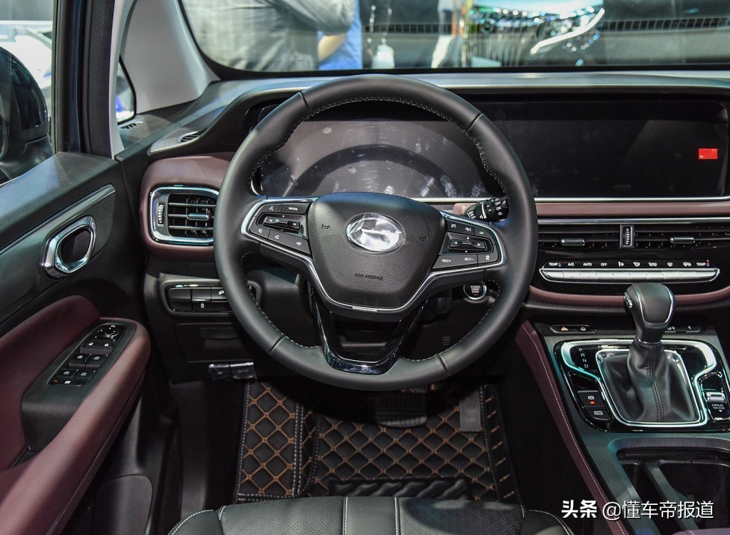 细节人性化提升静态解析广汽传祺m6pro