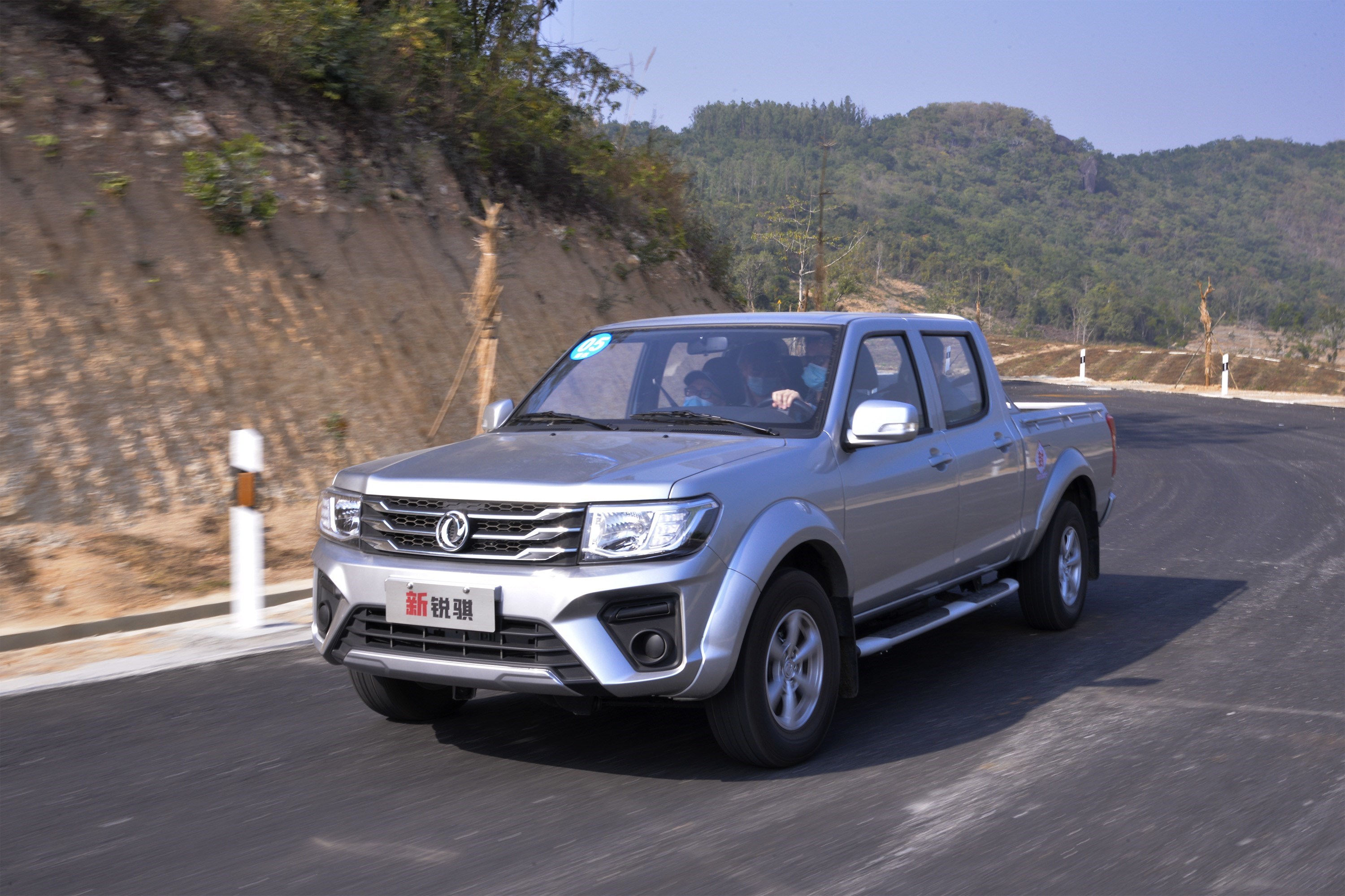 工具车也能有日产大沙发的感觉试驾郑州日产新锐骐